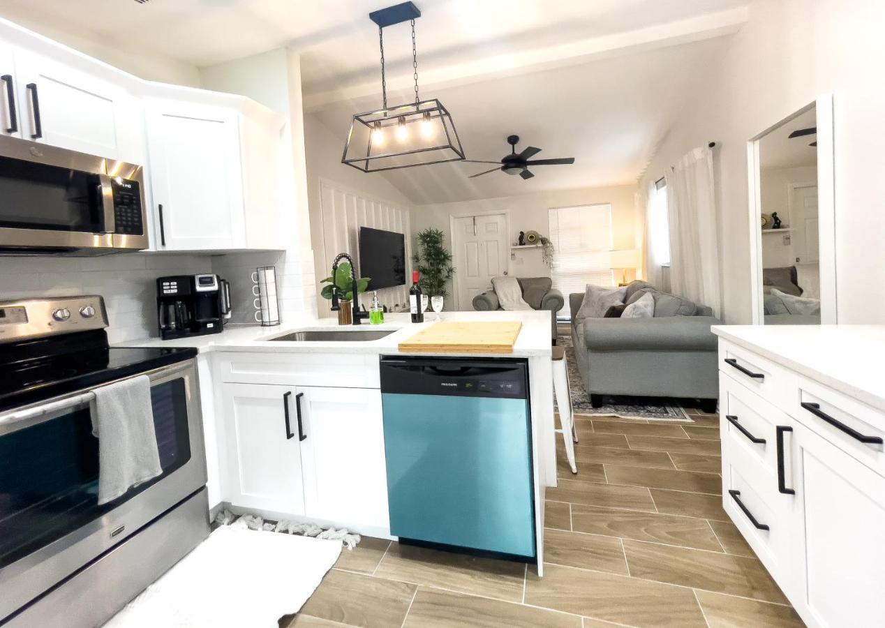 Cozy Home In Tampa Near Ybor & Busch Gardens Extérieur photo