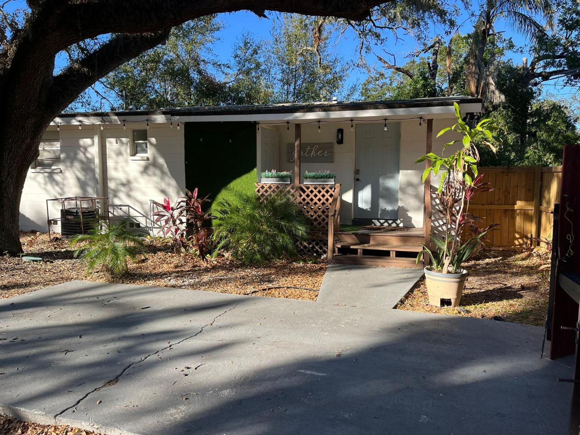 Cozy Home In Tampa Near Ybor & Busch Gardens Extérieur photo